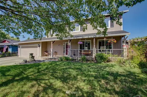 284 Loganberry ST, Woodland, WA 98674