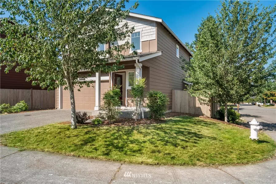 8009 NE 183rd ST, Kenmore, WA 98028