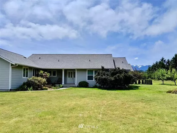 193 Thunder RD, Port Angeles, WA 98362