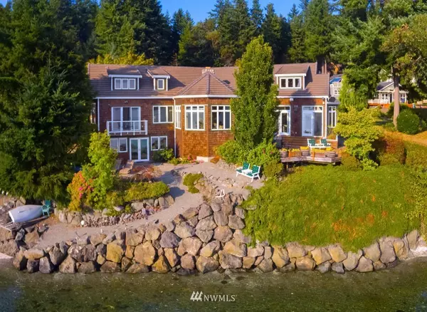 15925 Lemolo Shore DR NE, Poulsbo, WA 98370