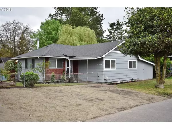 1108 S 8th AVE, Kelso, WA 98626