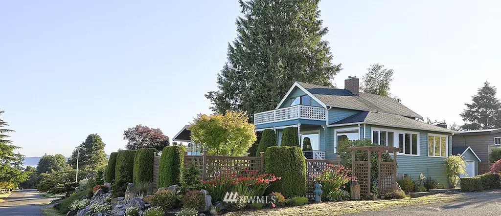 9500 21st AVE NW, Seattle, WA 98117