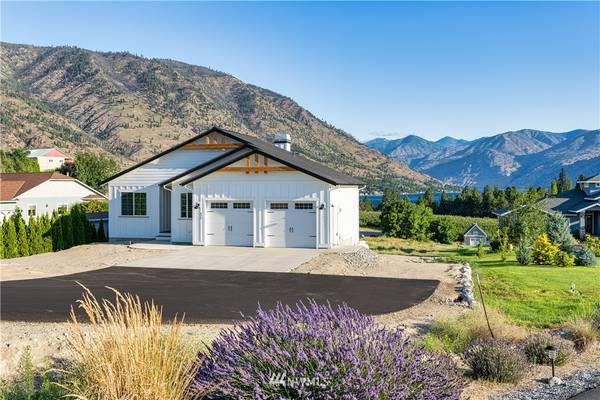 820 Loop AVE, Manson, WA 98831