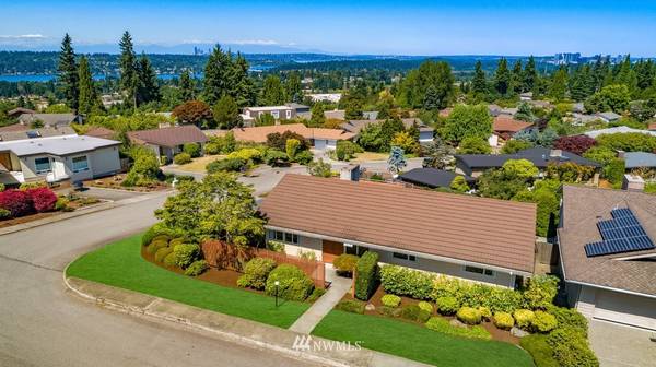 13400 SE 43rd ST, Bellevue, WA 98006