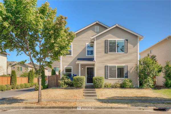 1907 Charles ST, Dupont, WA 98327