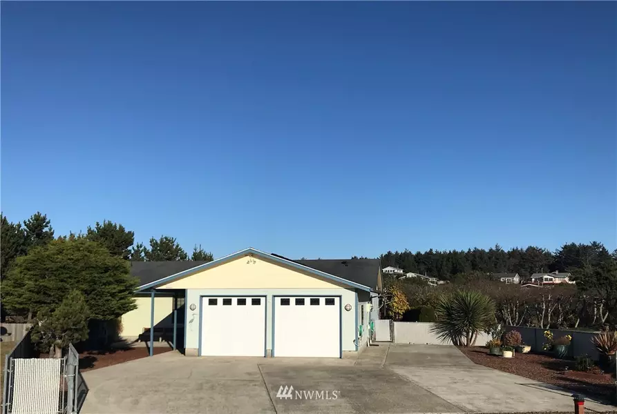 33112 G PL, Ocean Park, WA 98640