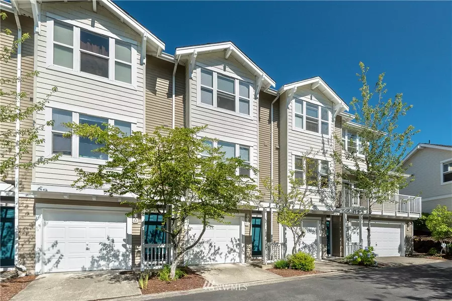 2680 139 AVE SE #62, Bellevue, WA 98005