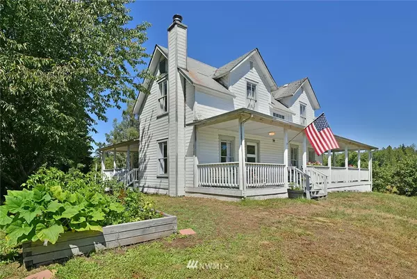 Bainbridge Island, WA 98110,8000 NE Lovgreen RD W