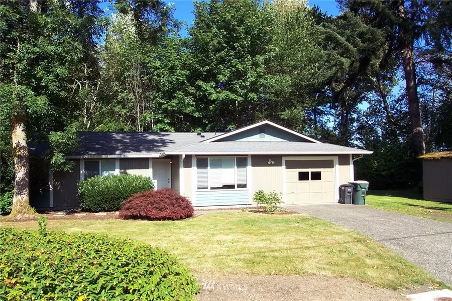 2420 Westlake DR SE, Lacey, WA 98503