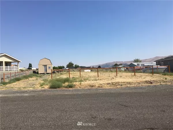 Mattawa, WA 99349,603 SW Beach PL