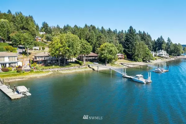 3514 E Bay DR NW, Gig Harbor, WA 98335