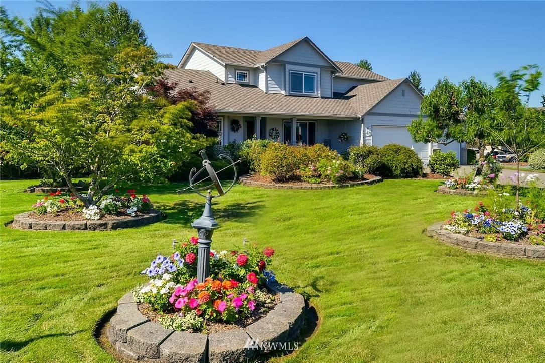 13605 164th Street CT E, Puyallup, WA 98374
