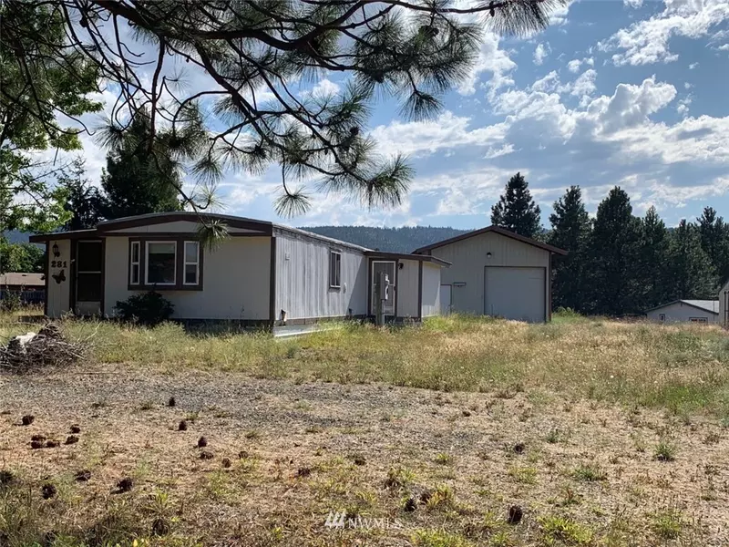 281 Ridge Loop Rd, Cle Elum, WA 98922