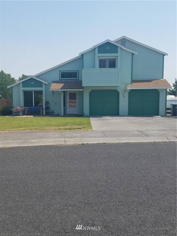 171 W Windrose DR, Moses Lake, WA 98837