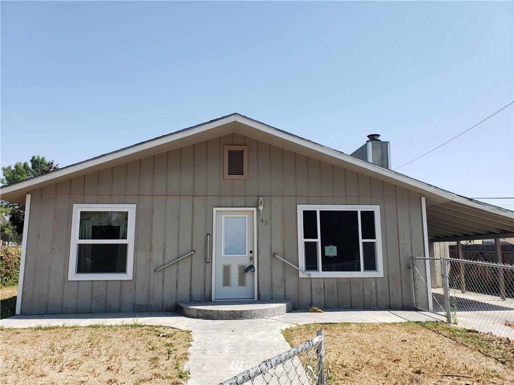 48 E ST NE, Ephrata, WA 98823
