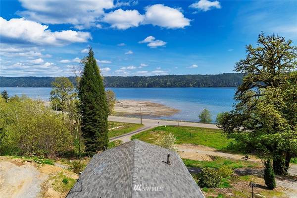 35 N Eagle Creek RD, Lilliwaup, WA 98555