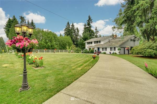 16207 NE 165th ST, Woodinville, WA 98072