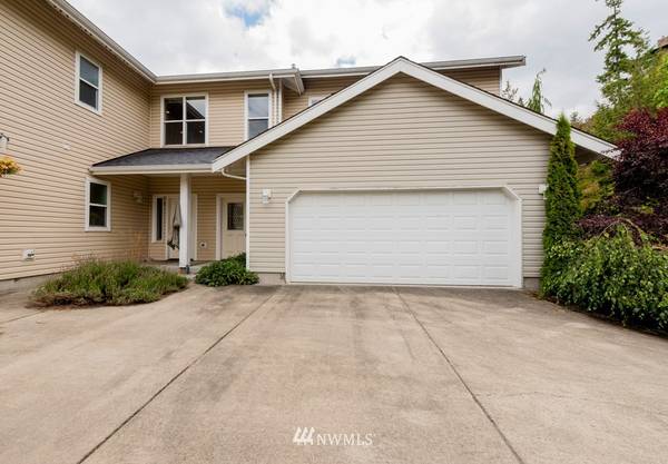 3301 Park LN #D, Mount Vernon, WA 98274