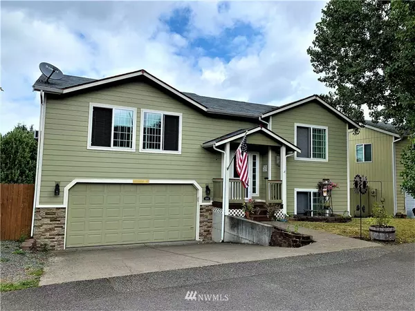 1096 Bowen WAY E, Tenino, WA 98589