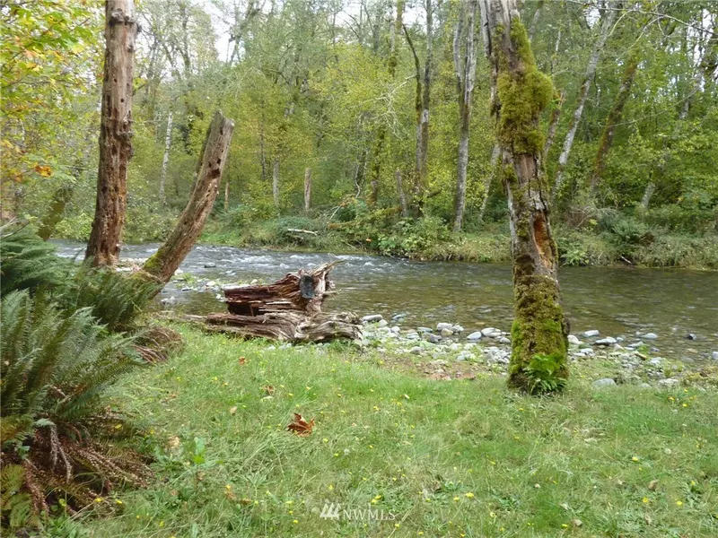 32405 NE 215th CIR, Yacolt, WA 98675