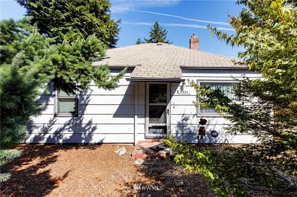 12244 16th AVE S, Burien, WA 98168