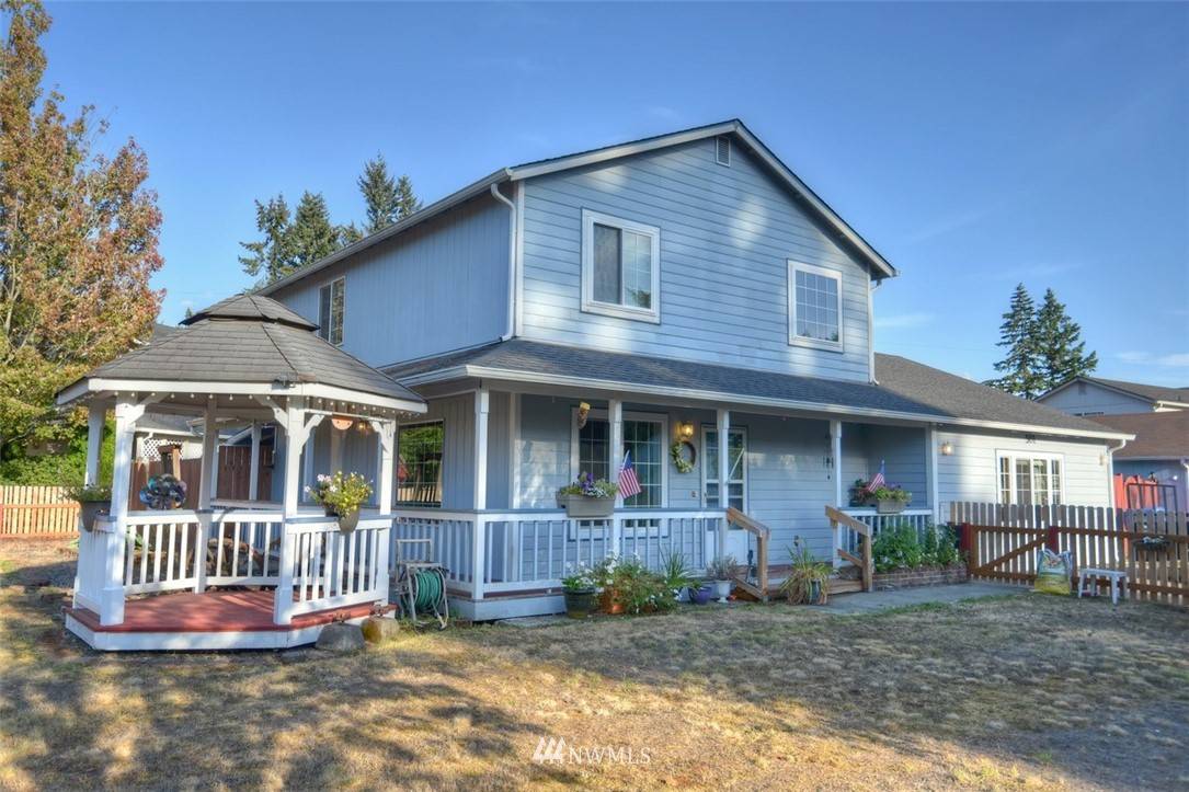 501 Burnham LN SE, Rainier, WA 98576