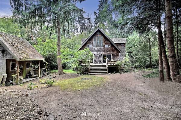 9524 SW 270th ST, Vashon, WA 98070