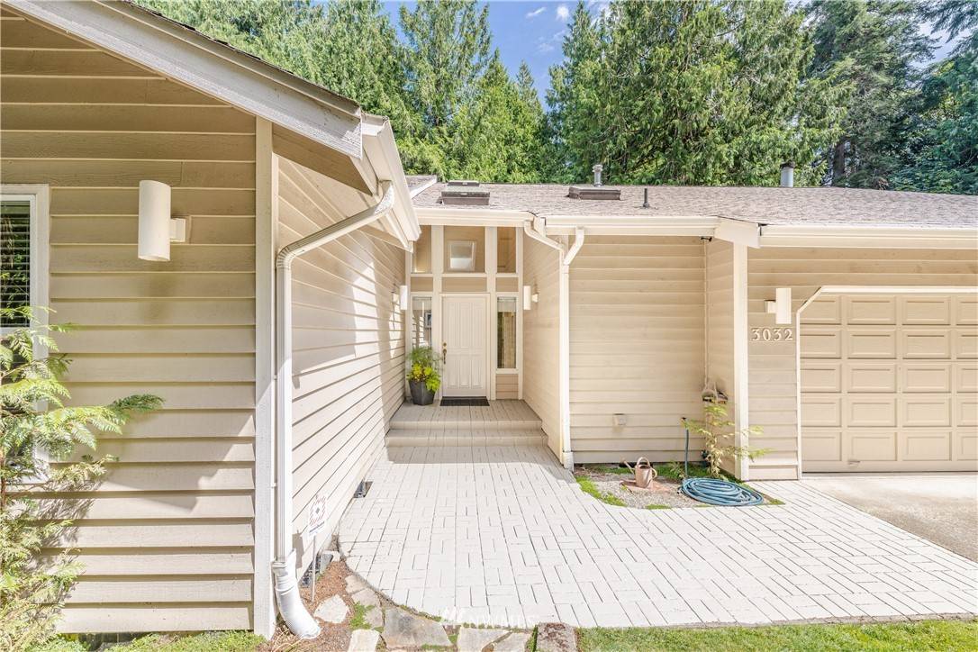 3032 Sunset Beach DR NW, Olympia, WA 98502