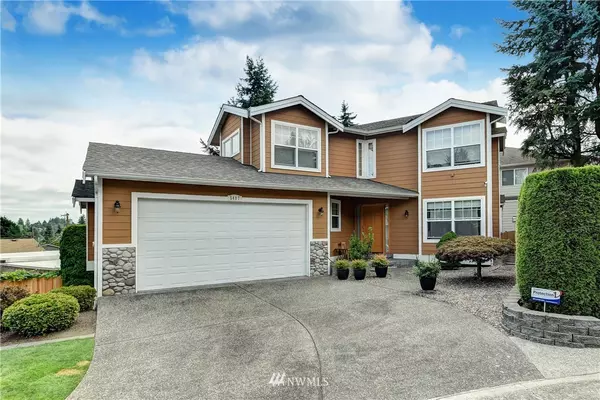 5407 NE 197th ST, Lake Forest Park, WA 98155