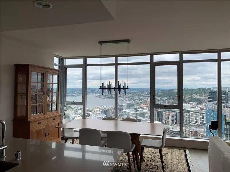 588 Bell ST #3903S, Seattle, WA 98121