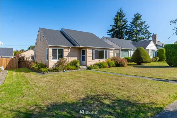 617 E 9th, Port Angeles, WA 98362