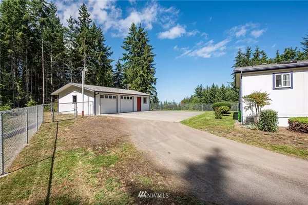 Sequim, WA 98382,90 Himlen RD