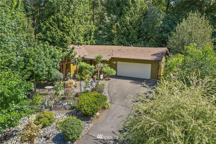 3712 Wesley LOOP NW, Olympia, WA 98502