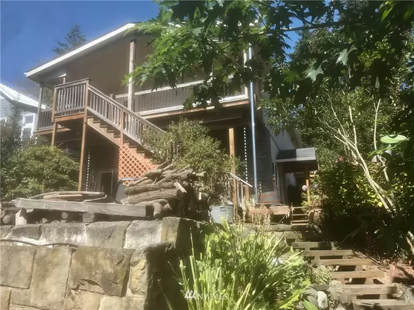 Orcas Island, WA 98245,68 Bramble LN