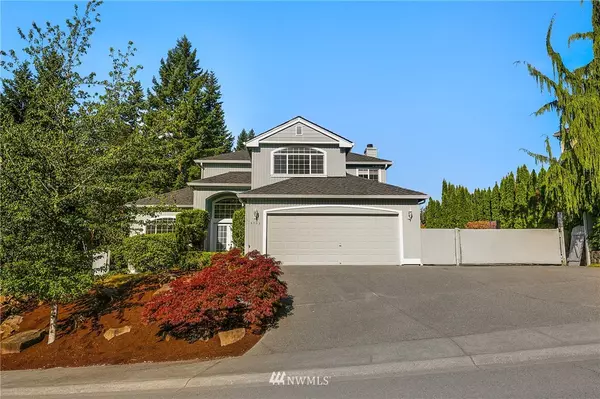 8203 120th PL SE, Newcastle, WA 98056