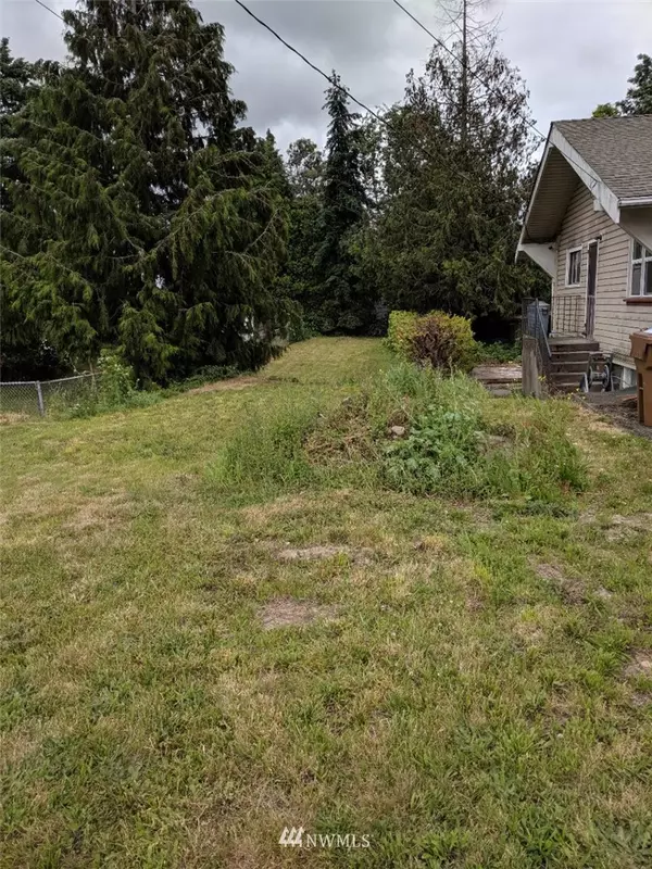 0 S Wilkeson, Tacoma, WA 98418