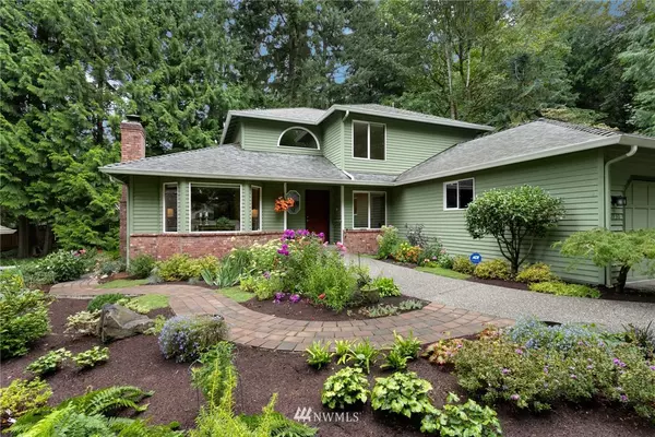 10930 NE 45th St., Kirkland, WA 98033