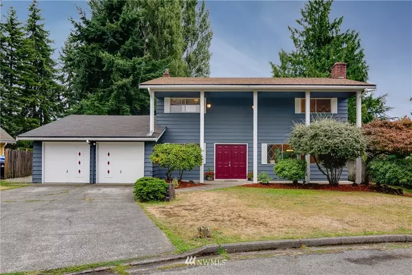 2315 N 159th ST, Shoreline, WA 98133