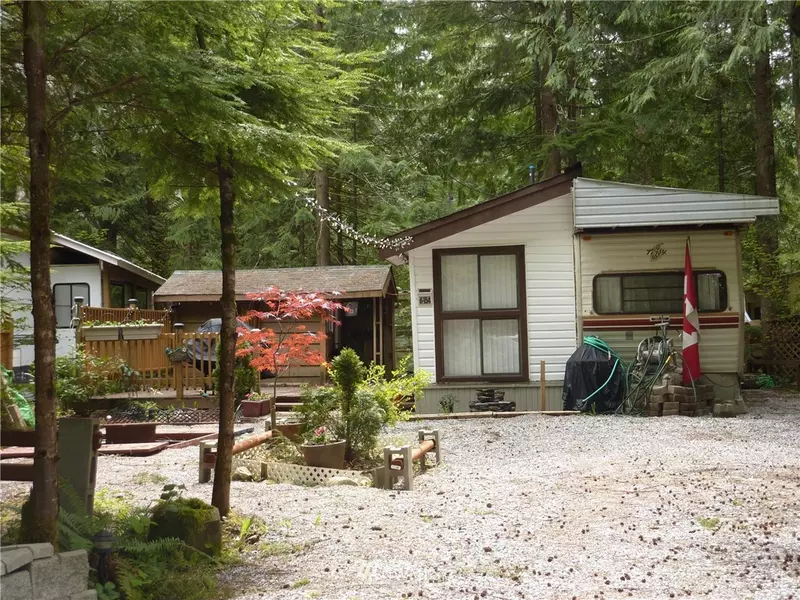 154 6 Chanterelle DR, Deming, WA 98266