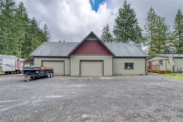 Seabeck, WA 98380,6560 Larson LN NW