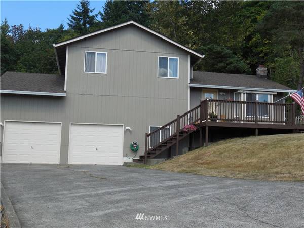 125 Apple LN, Kelso, WA 98626