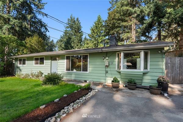 1925 214th ST SW, Lynnwood, WA 98036