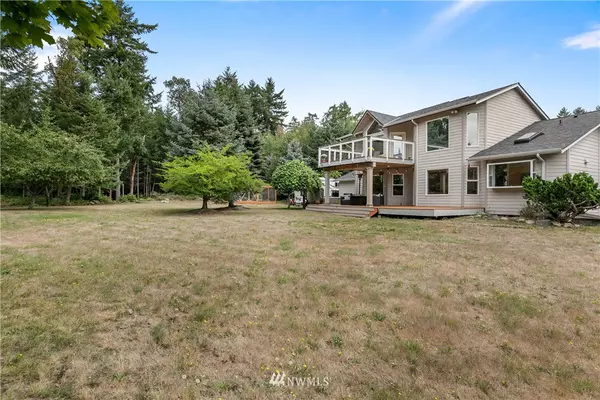 Fox Island, WA 98333,1087 Paha View DR