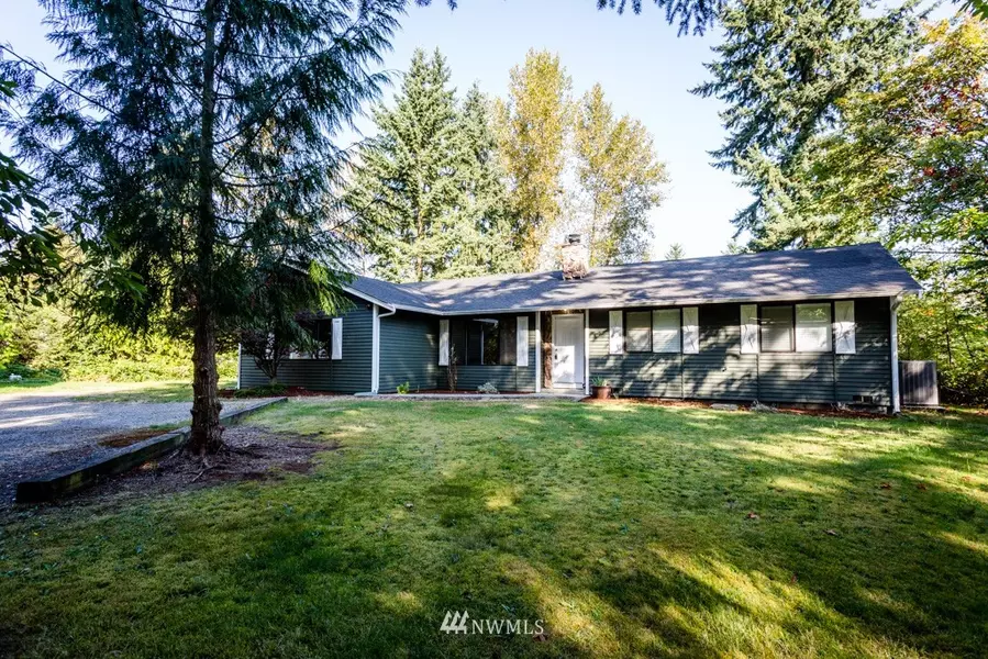 18917 S Tapps DR E, Lake Tapps, WA 98391