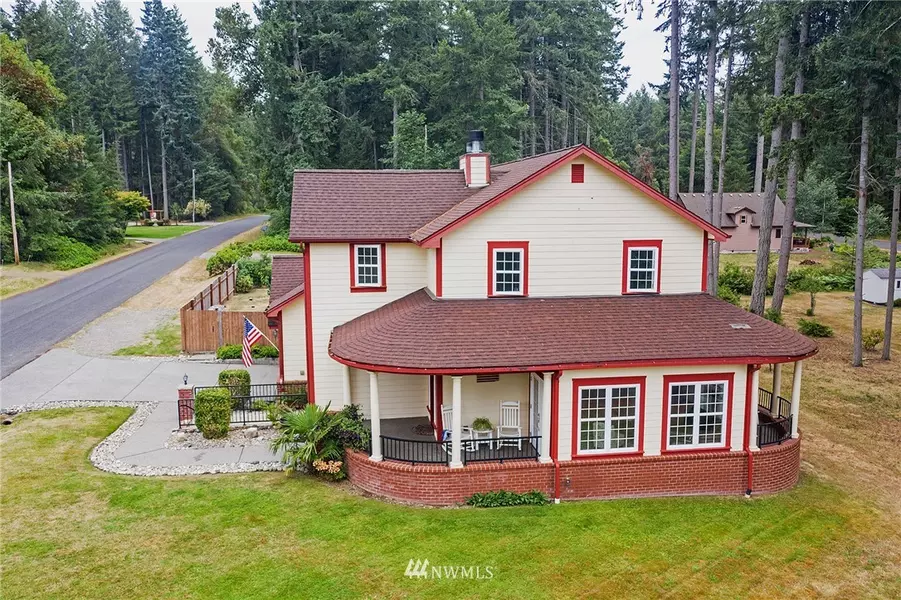 11414 Matthews WAY, Anderson Island, WA 98303