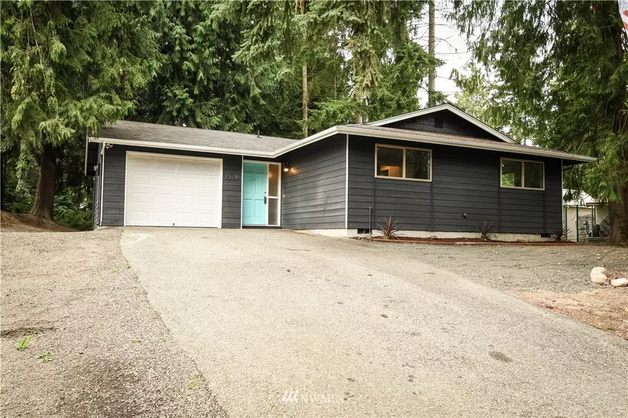 7319 Old Military RD NE, Bremerton, WA 98311