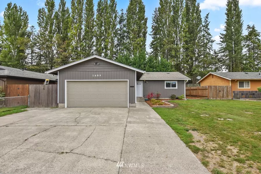 1609 Dorothy AVE, Longview, WA 98632