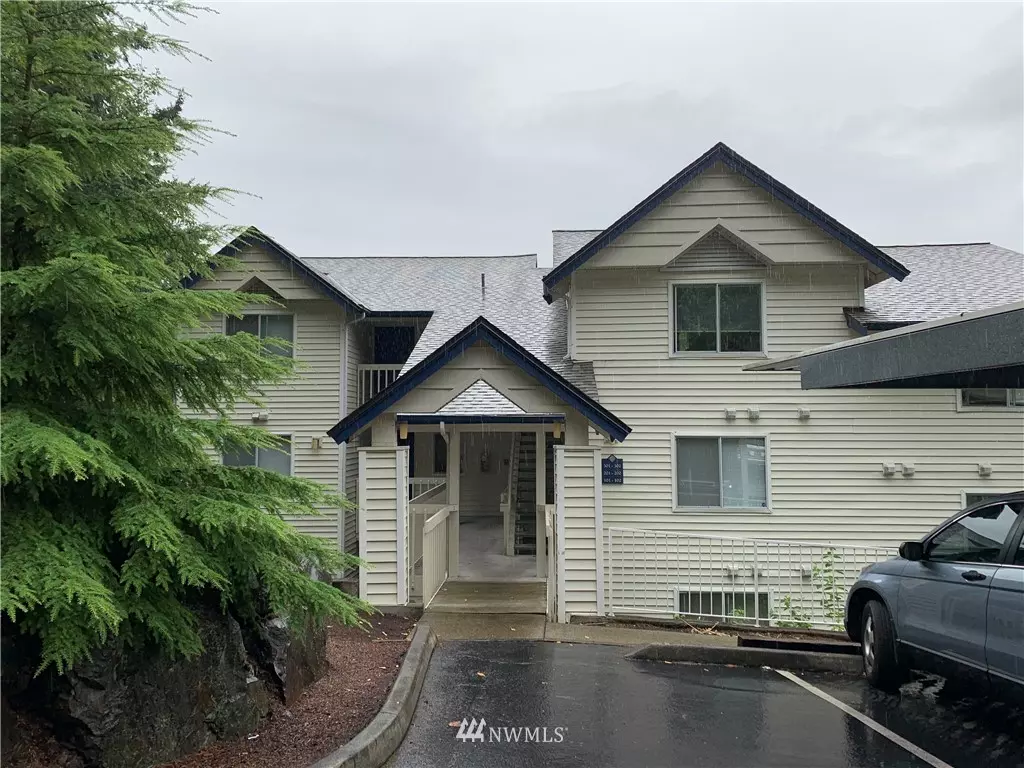 Renton, WA 98056,5000 Lake Washington BLVD #F102