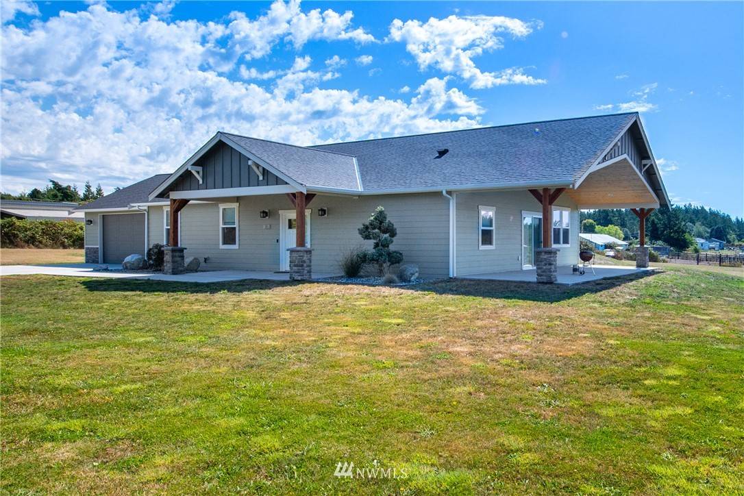 11 W Green Valley RD, Oak Harbor, WA 98277