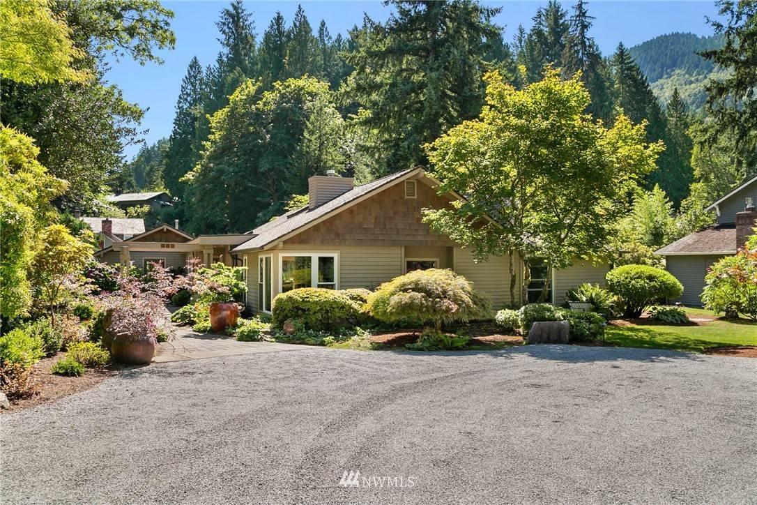 475 SE Sycamore LN, Issaquah, WA 98027
